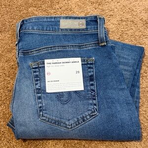 NWT AG Jeans The Farrah Skinny Ankle High Rise Size 28